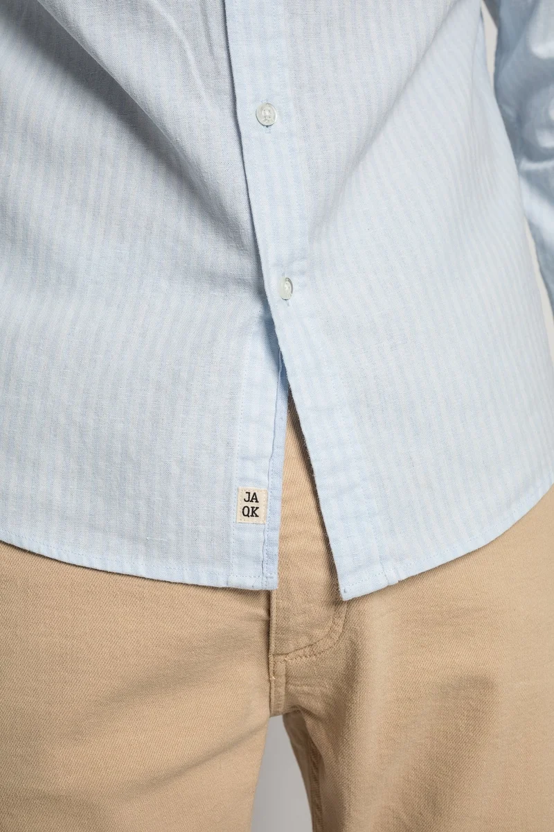 Jaqk La Tropezienne (The Tropezian) - Light Blue Linen Shirt