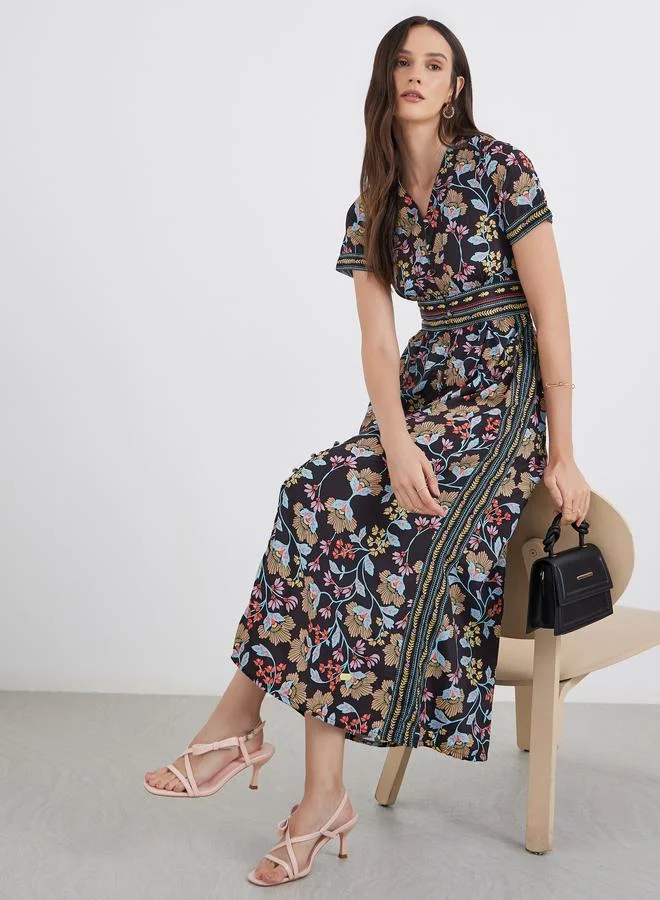 ستايلي Styli All Over Print V Neck A-Line Maxi Dess