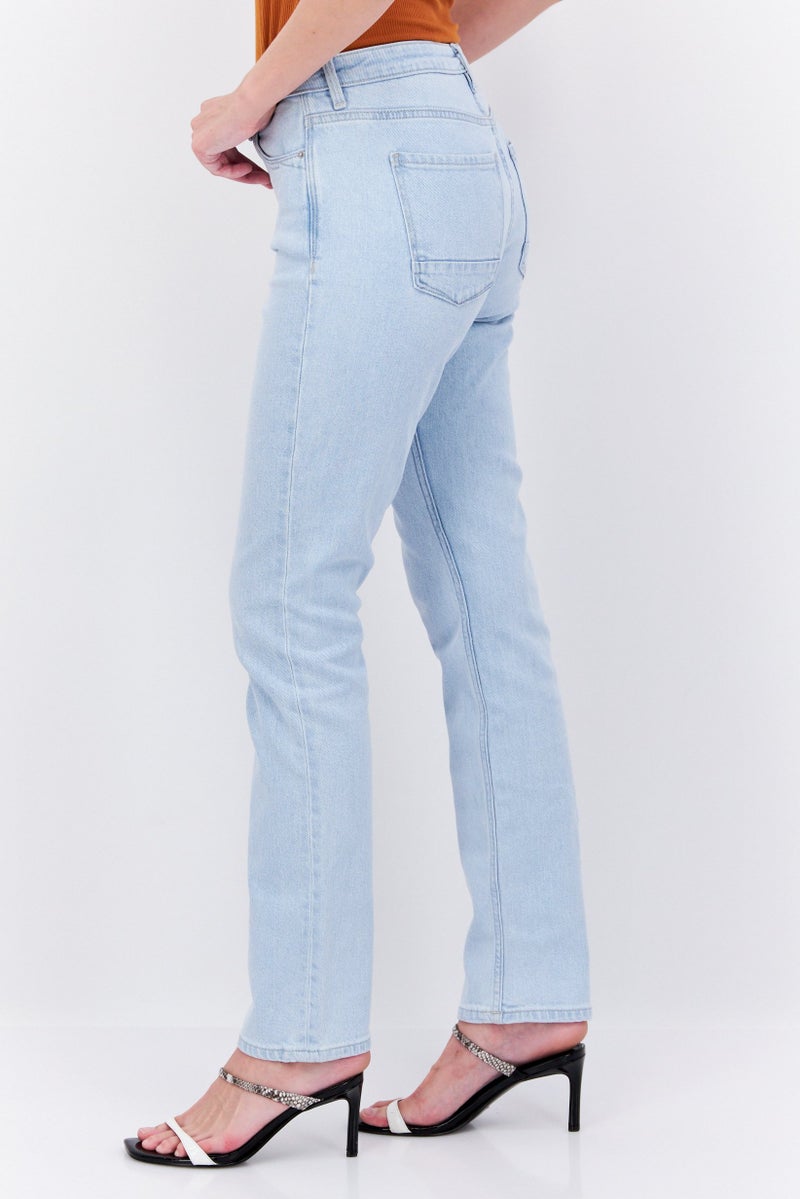 ESPRIT Women Straight Fit Washed Stretchable Jeans, Light Blue - Image 4