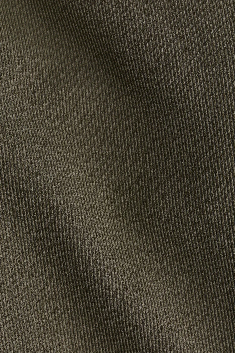 اتش اند ام حمالة صدر رياضية بدعم متوسط بتقنية