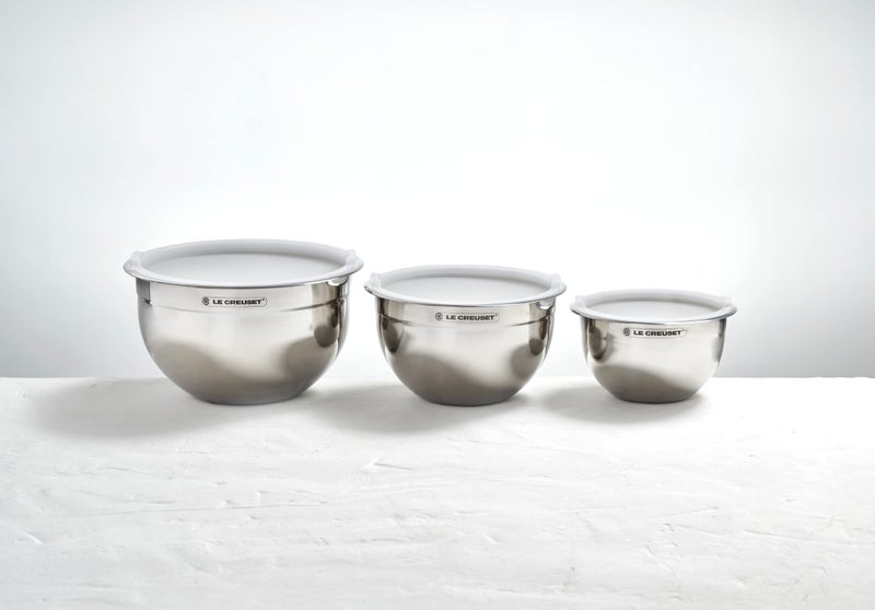 Le Creuset Le Creuset Set of 3 Nested Mixing Bowls w/Nonslip Silicone Base & Plastic Air Tight Lids, Large, Stainless Steel  - Image 3