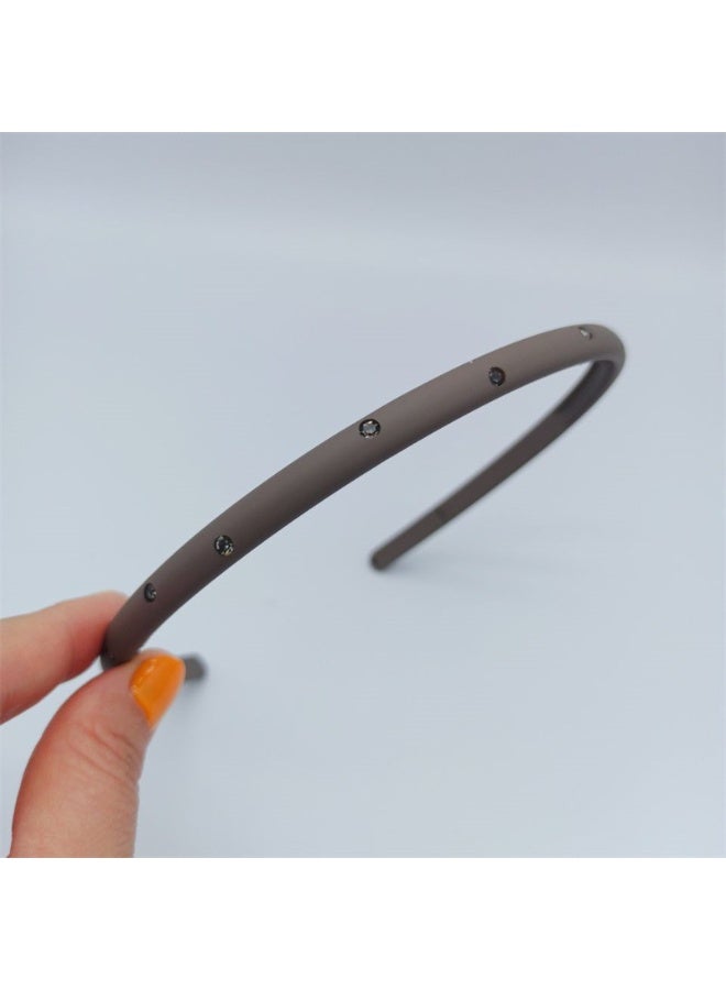 Nariele Simple Anti Slip Headband - Image 1