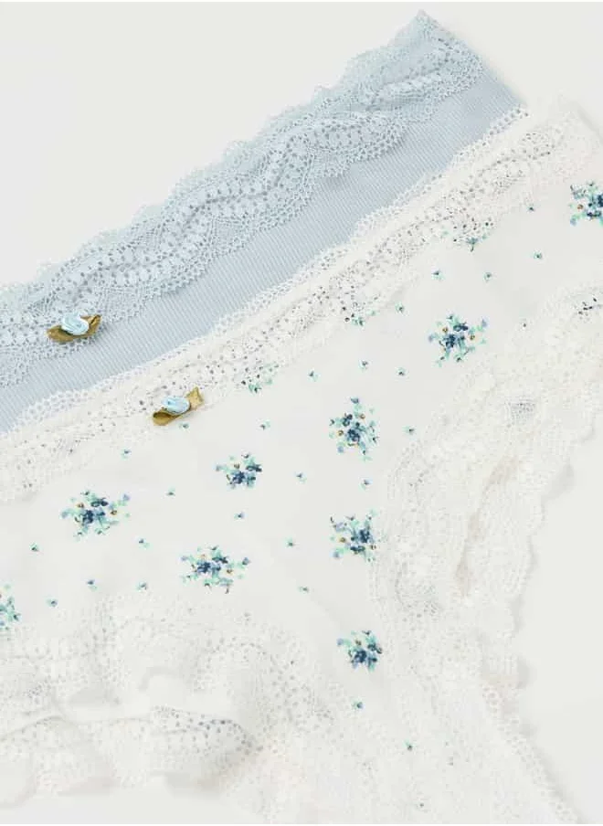 FAV Set of 2 - Lace Detail Briefs with Elasticated Waistband