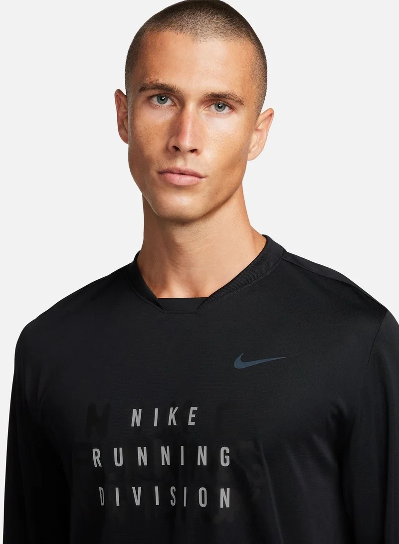 Nike Men's Dri-FIT Run Division Rise 365 Running Top