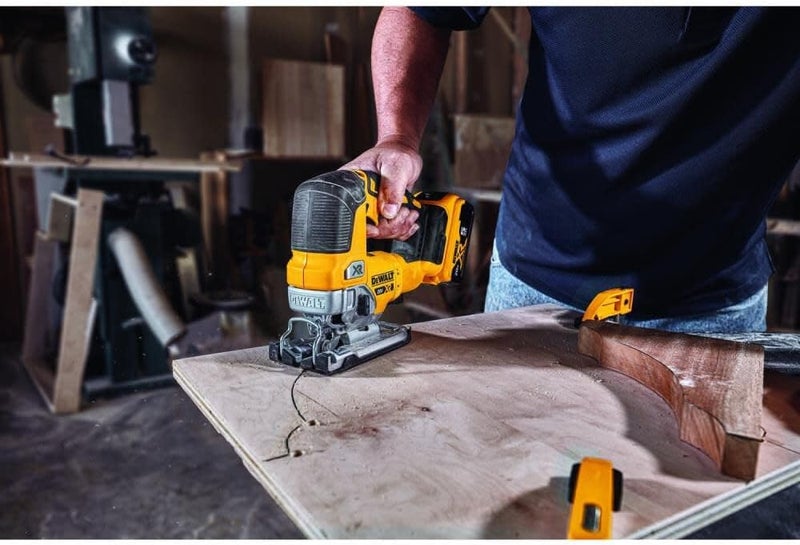 DEWALT DEWALT 20V MAX XR Jig Saw 3200 Blade Speed Cordless Brushless Motor LED Light Bare Tool Only DCS334B - Image 4
