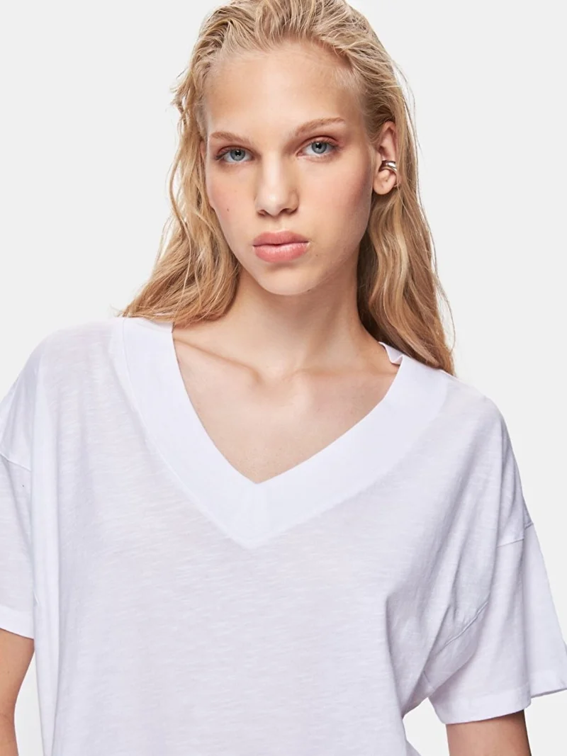 ال تي بي White T-Shirt