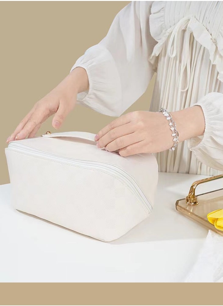 Generic - Waterproof travel Makeup Bag and Large Capacity Cosmetic Bags for Women - Image 1