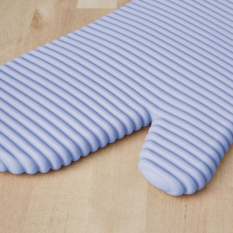 KitchenAid Ribbed Soft Silicone Oven Mitt Set  Lavender Cream 2 Count   7.5""x13"" - Image 4