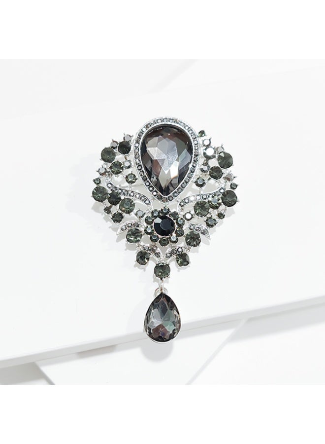 Crystal brooch, women's clothing accessories, niche, high-end, exaggerated pin, chest flower - Image 2