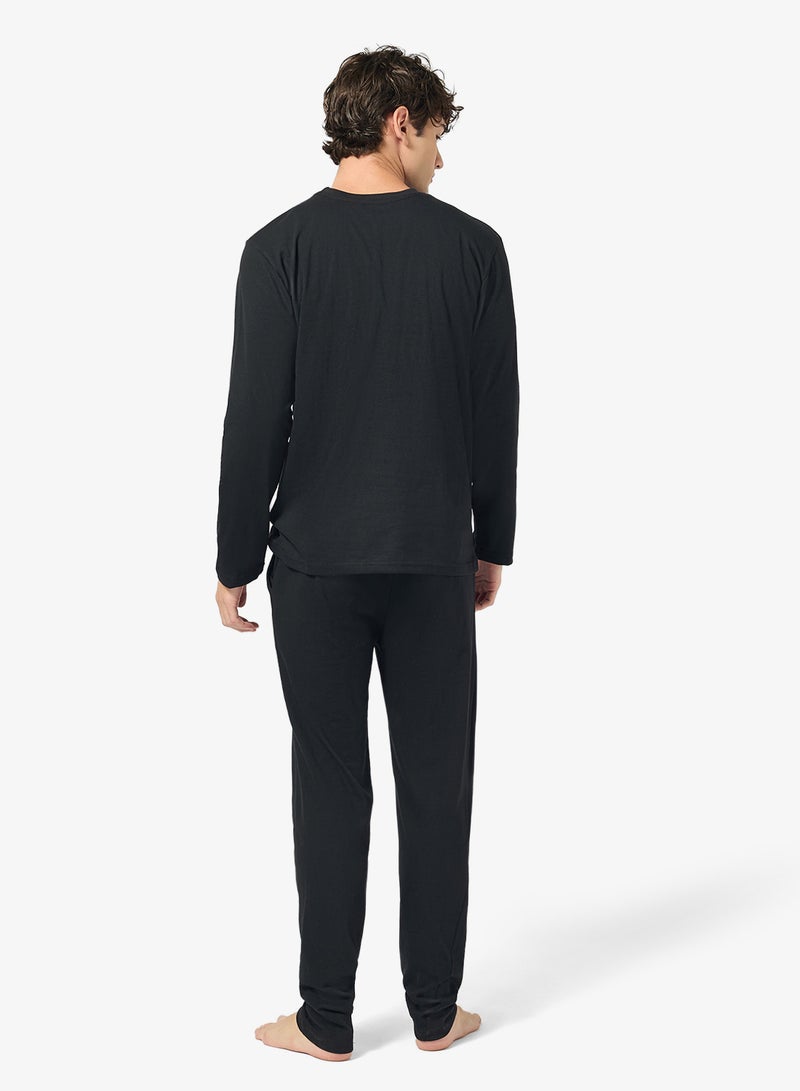 سفنتي فايف طقم بيجامة تي شيرت وبنطلون - Image 2