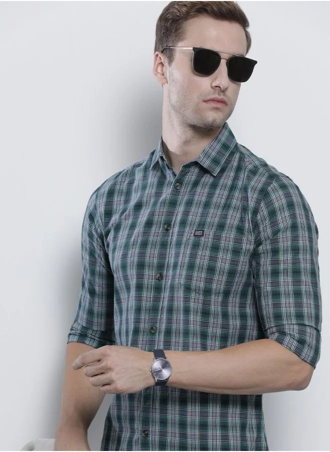 The Indian Garage Co Men Slim Fit Checkered Full Sleeves Spread Collar Casual Shirt