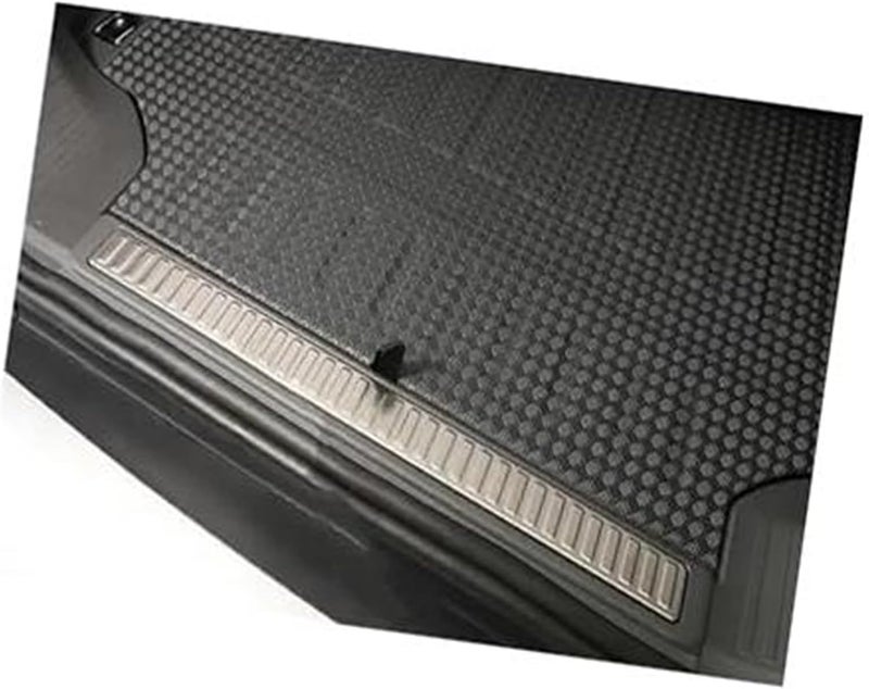 Yurefax Rear Bumper Protector for Defender 110