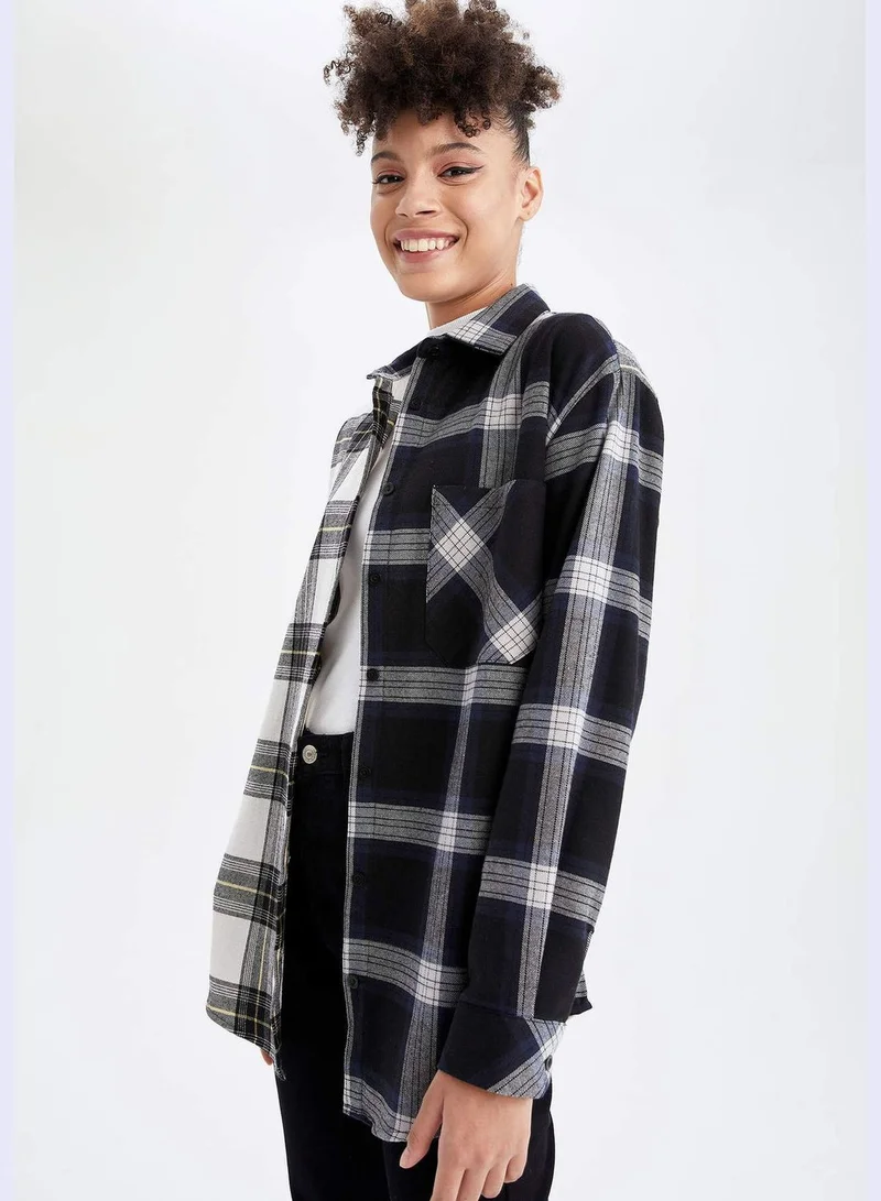 ديفاكتو Woman Oversize Fit Shirt Neck Long Sleeve Shirt
