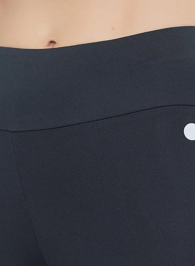 كلوفيا ليجنز رياضي ضيق بلون أزرق داكن