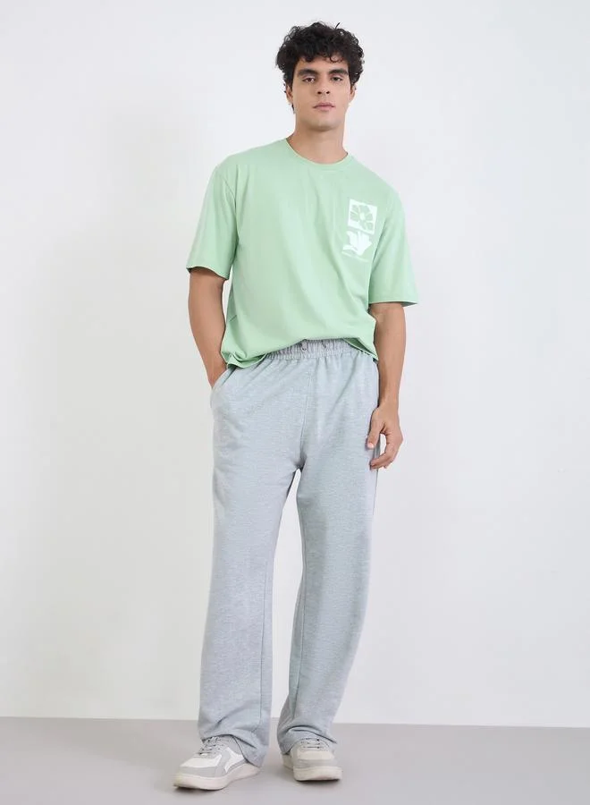 Styli Men Green Graphic Print Crew Neck T-Shirt