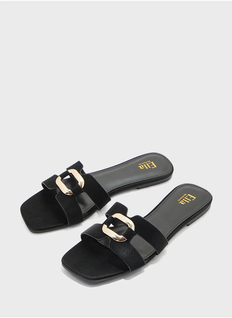 ايلا Chunky Trim Sandal