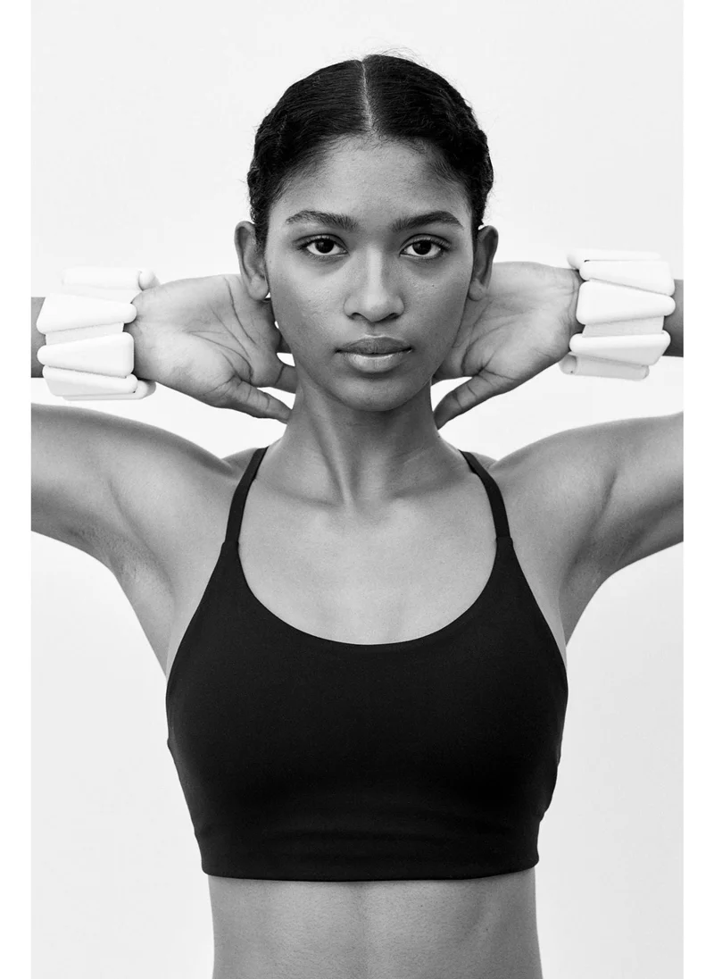 H&M Light Support Sports bra in SoftMove™