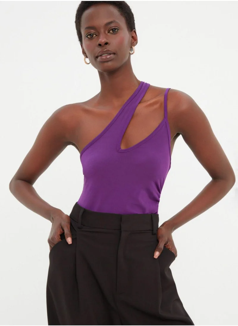 trendyol One Shoulder Cut Out Detail Top