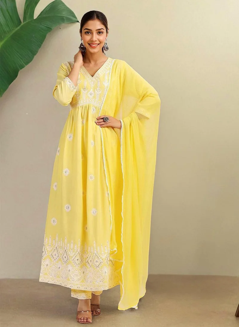 ISHIN Women Yellow Rayon Kurta set with Dupatta