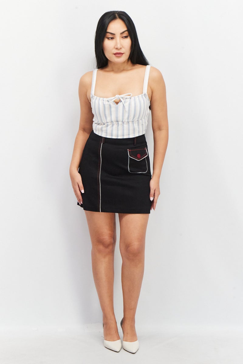 VERO MODA تنورة ميني جينز سوداء للنساء - Image 2