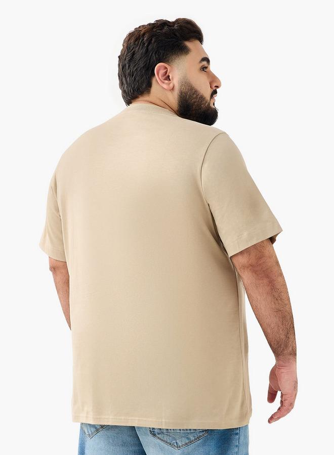 ماكسيم تيشيرت رجالي بقصة عادية ورقبة دائرية وأكمام قصيرة وطبعة شعار - Image 3