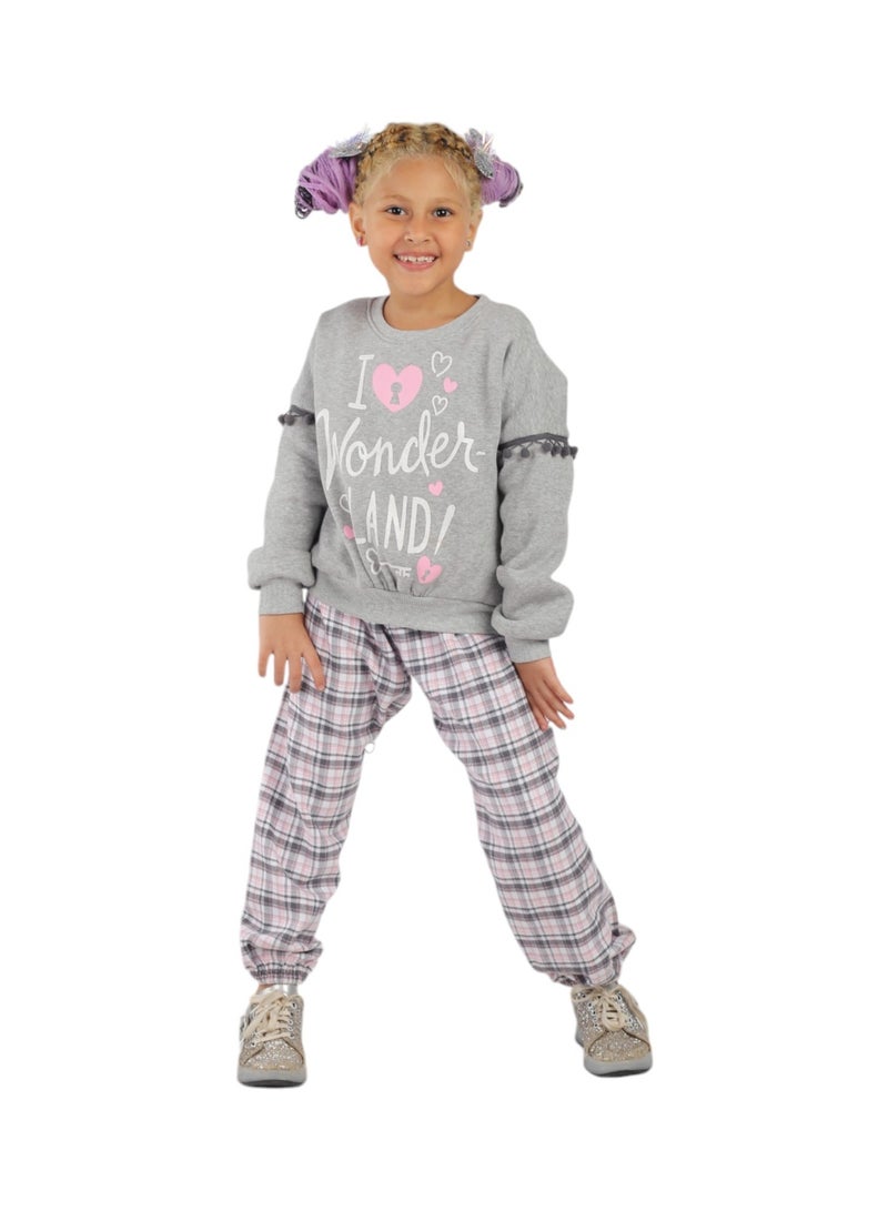 CHOiCE Girls' Winter Tracksuit "I WONDER LAND" - Stylish and Cozy 12Y (Code 543) - Image 1