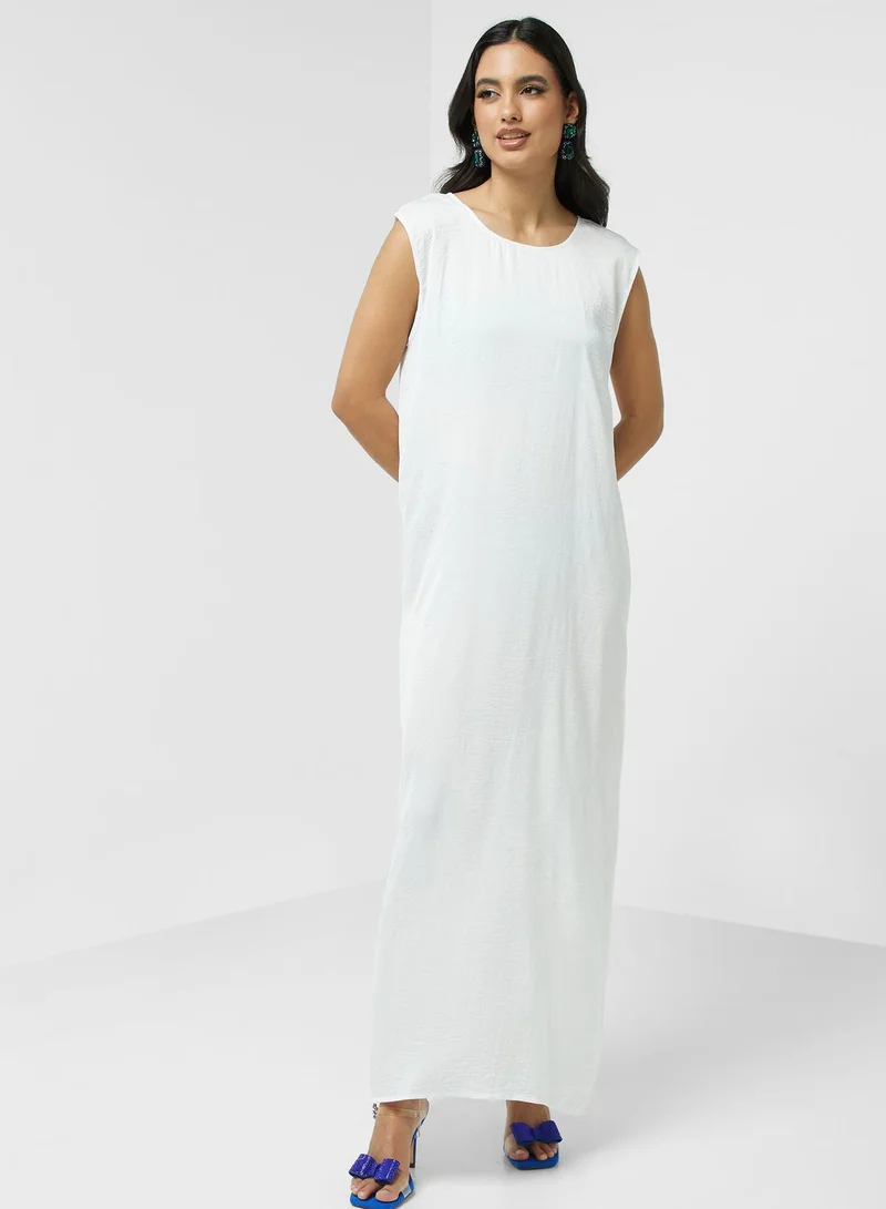 hayas closet Embroidered Balloon  Abaya