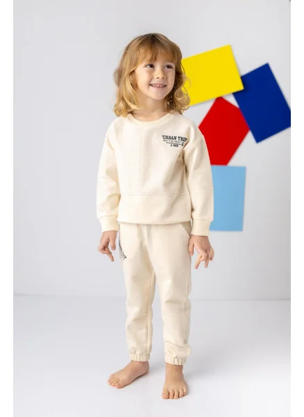 Zeyland Boy's Embroidered Detailed Tracksuit