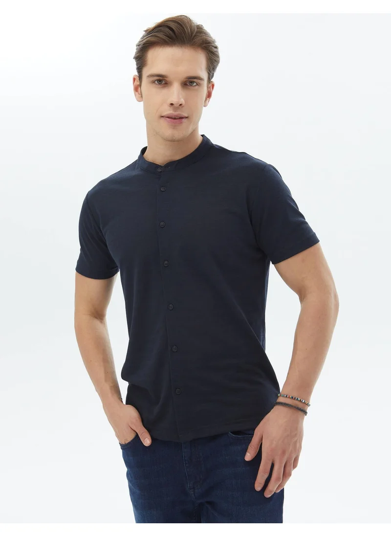 Kip Navy Blue Plain Regular Fit Casual Shirt