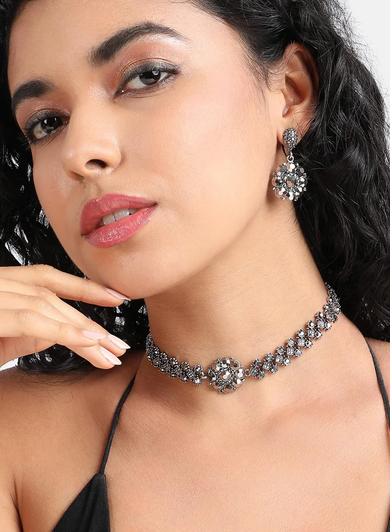 SOHI Antique Flower Artificial Jewellery Set