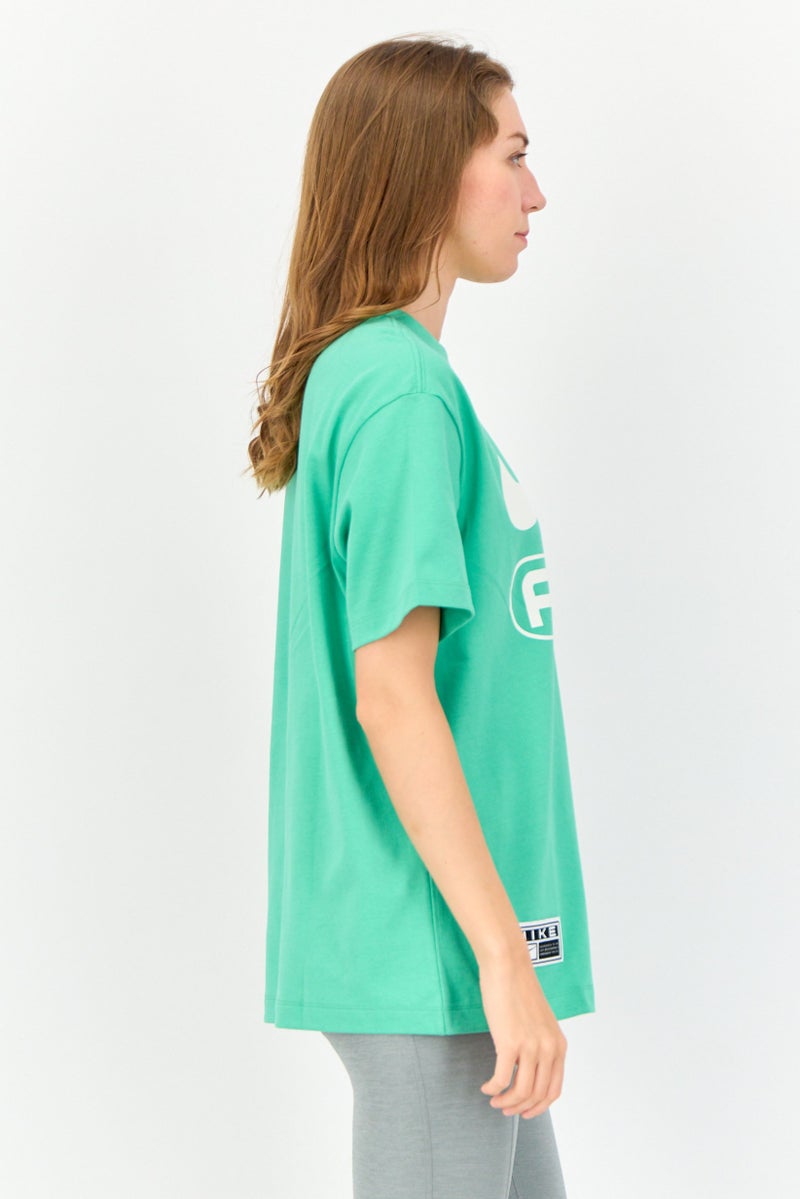 Nike تي شيرت نسائي فضفاض بأكمام قصيرة للخارج، أخضر - Image 2