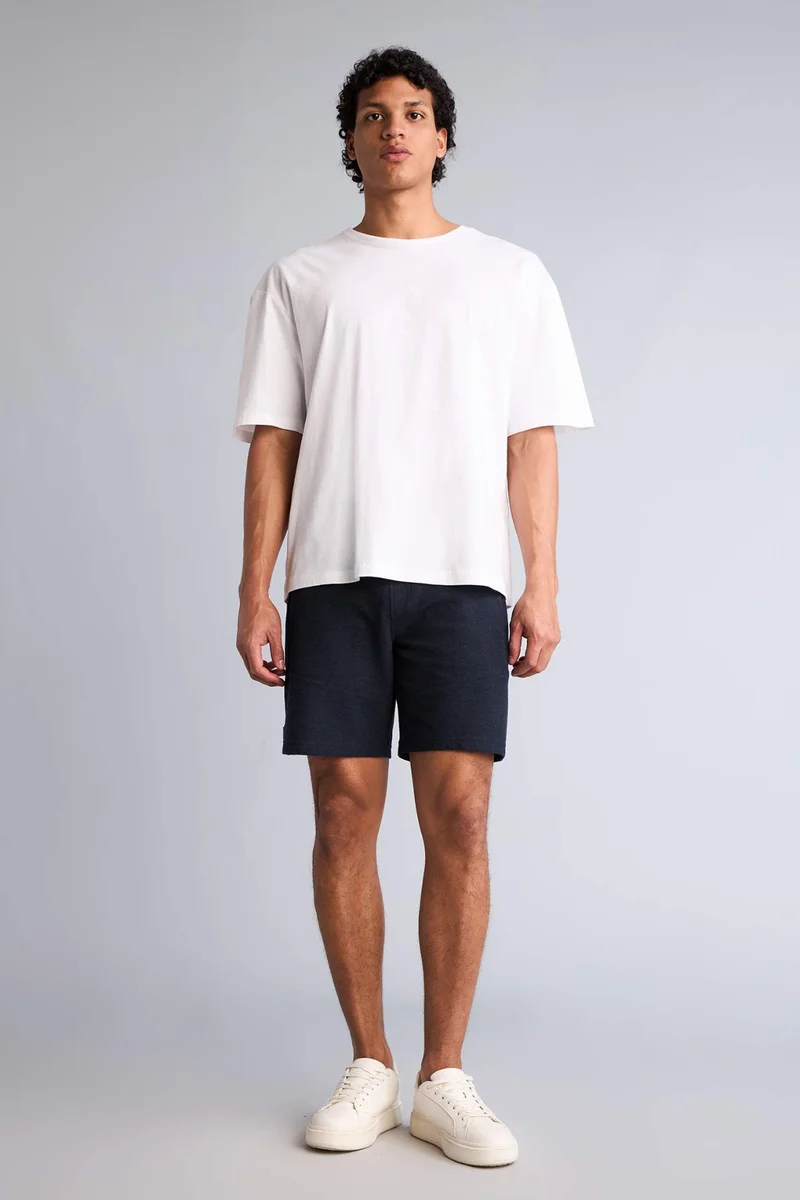 ديفاكتو Slim Fit Super Skinny Hem Shorts