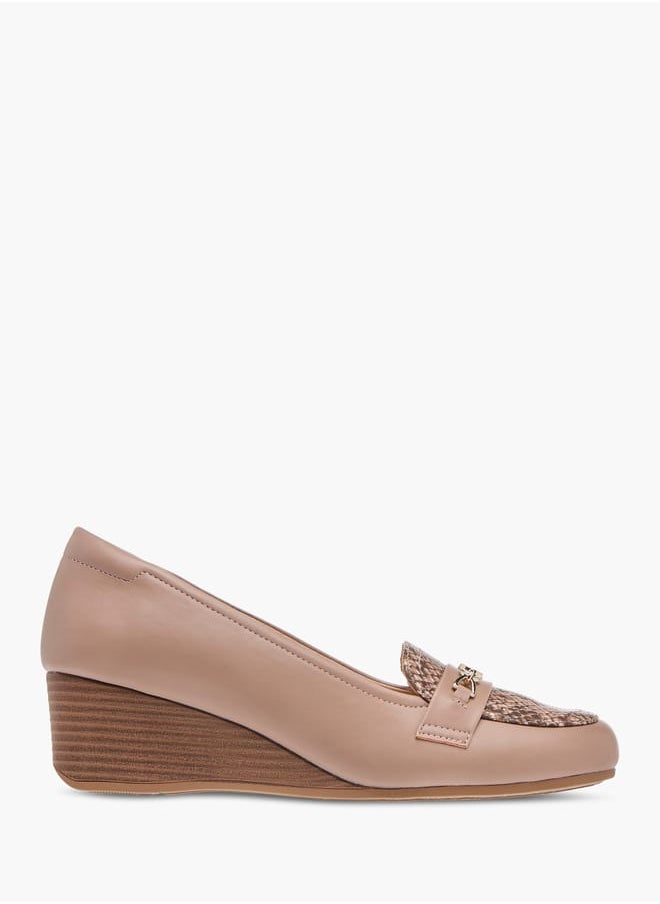 Le Confort Womens Textured Loafers With Wedge Heels  - Image 3