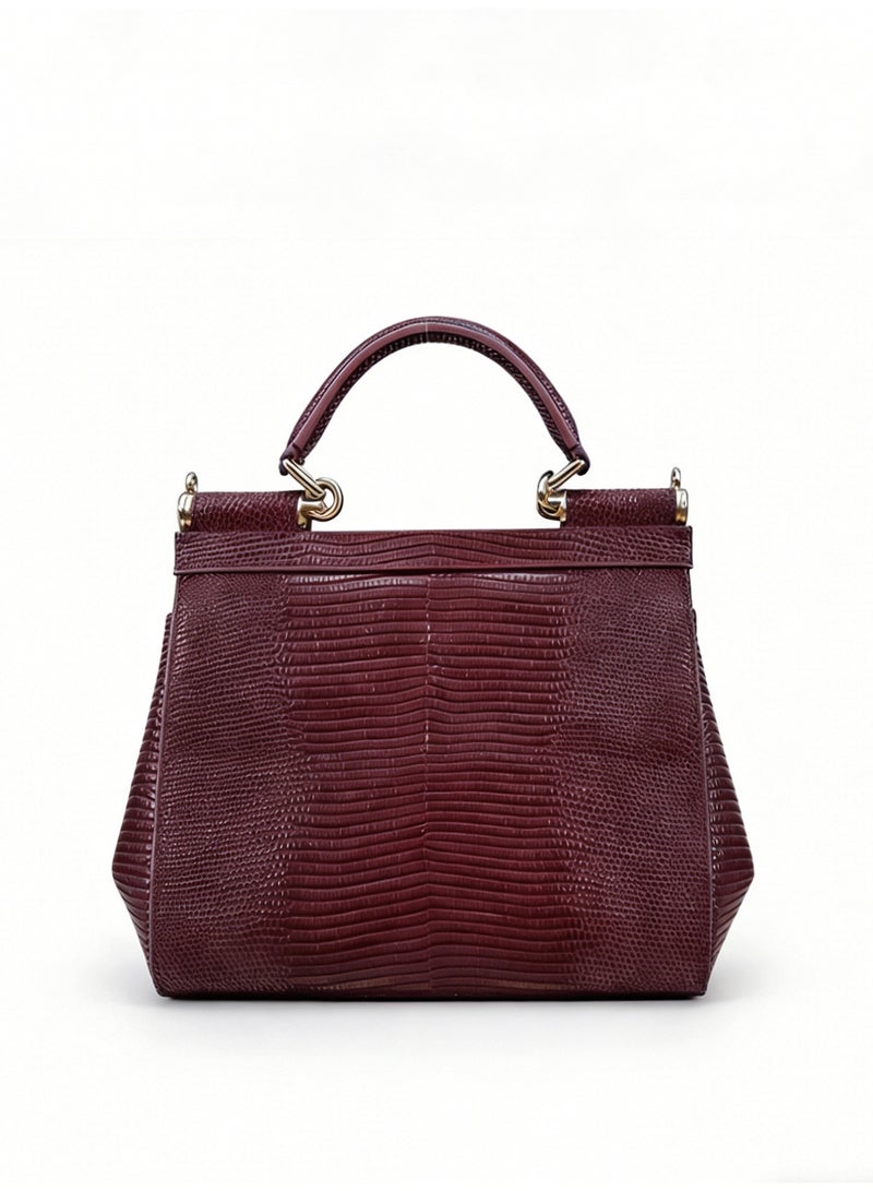 دي جي D&G DG BAG handbag, a luxurious women's handbag suitable for evening and formal occasions, paired with DG gold hardware logo and crocodile pattern - Image 3