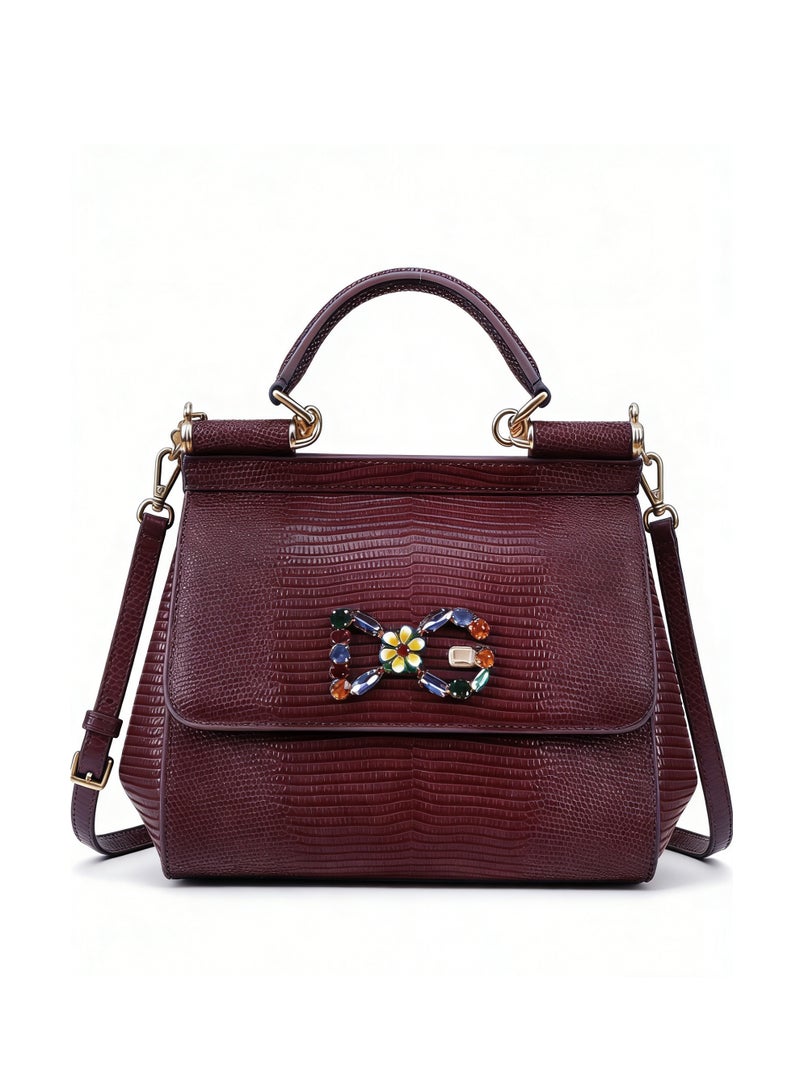 دي جي D&G DG BAG handbag, a luxurious women's handbag suitable for evening and formal occasions, paired with DG gold hardware logo and crocodile pattern - Image 1
