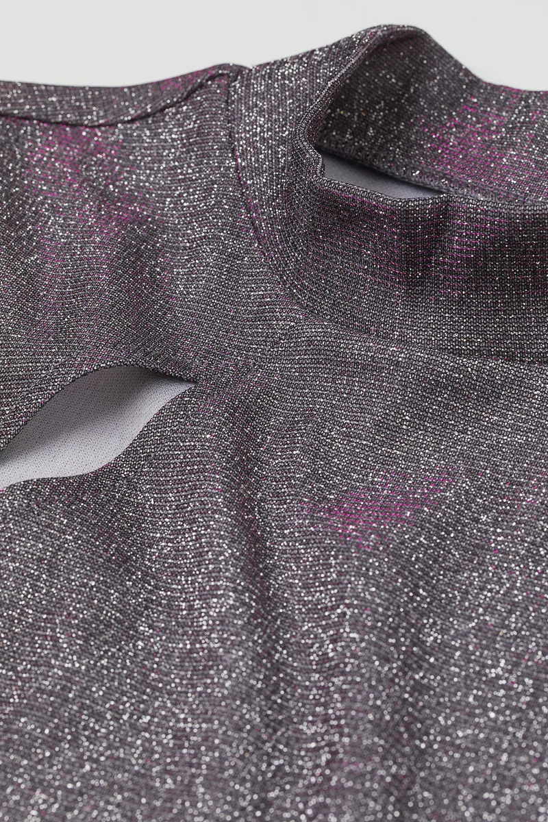 اتش اند ام بلوزة قصيرة