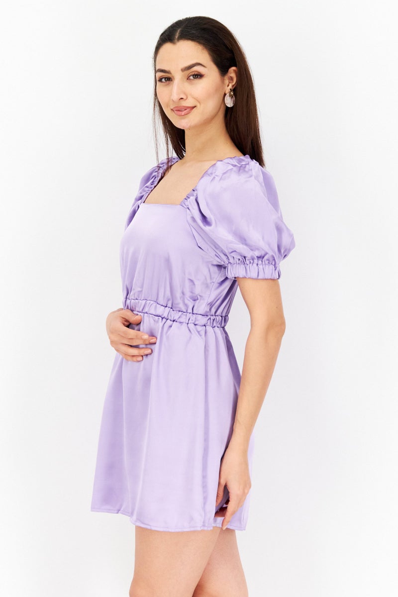 Flounce London فستان ميني ساتان بسيط للنساء، بنفسجي - Image 2