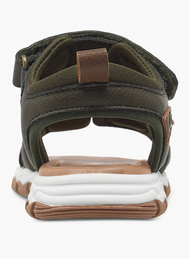JUNIORS Boys Textured Floaters with Hook and Loop Closure
