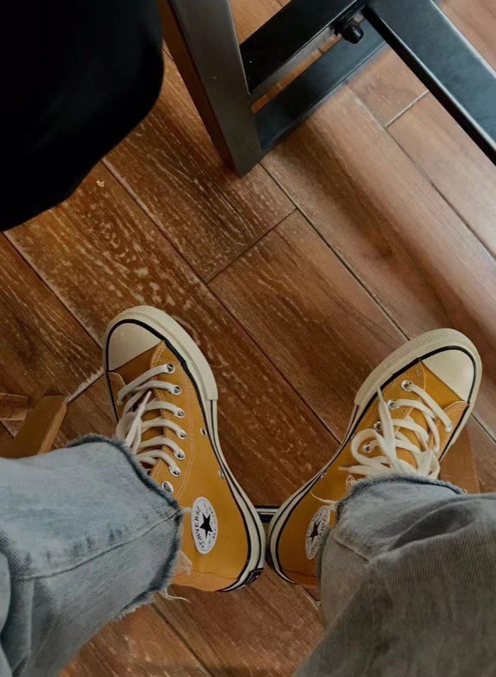 CONVERSE أحذية رياضية تشاك تايلور الكلاسيكية للجنسين عالية الساق متعددة الألوان مقاس 40 - Image 3