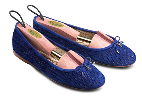 Woodlore Women’s Cedar Wood Shoe Trees Adjustable 2-Pack (For 2 pair of Shoes), Aromatic, USA Made (Small Fits Sizes 5-7.5) - Image 3