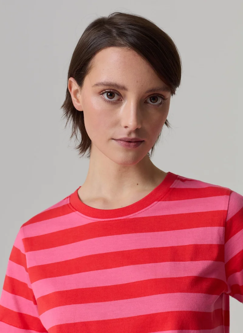 او في اس Striped cotton T-shirt