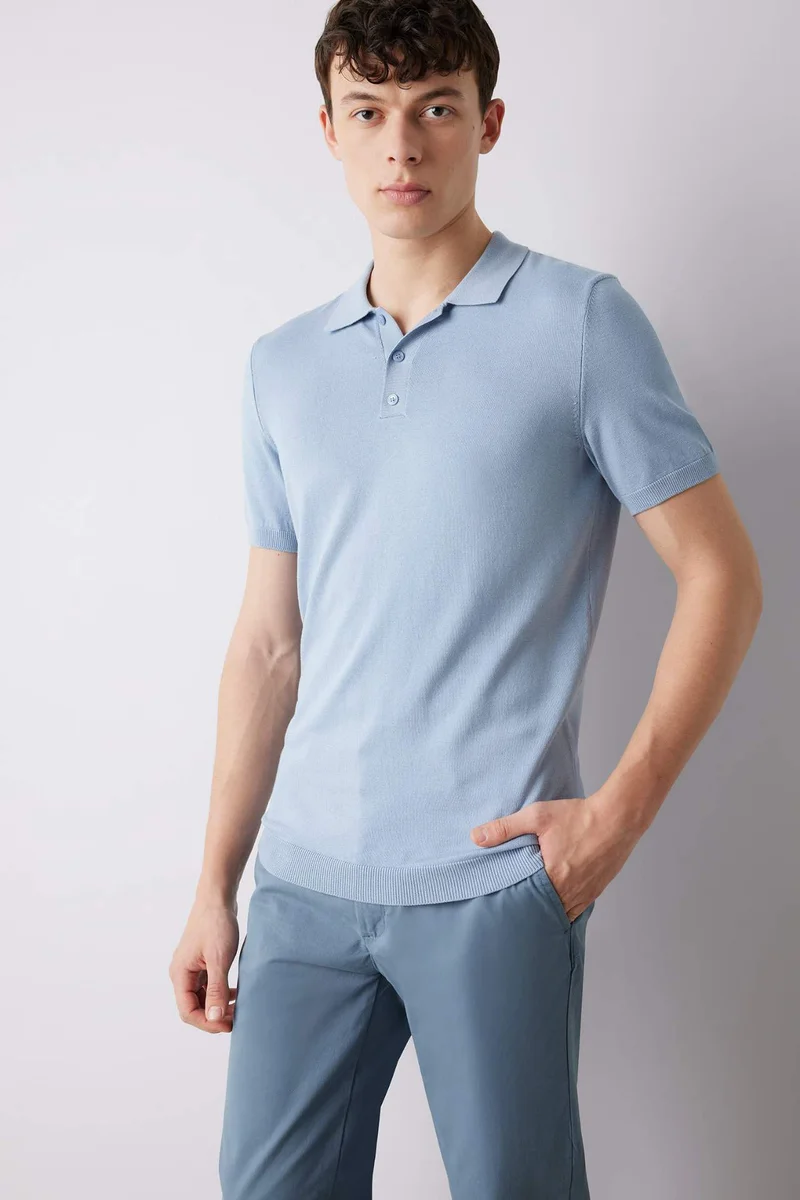 ديفاكتو Standard Fit Knitwear Polo T-Shirt