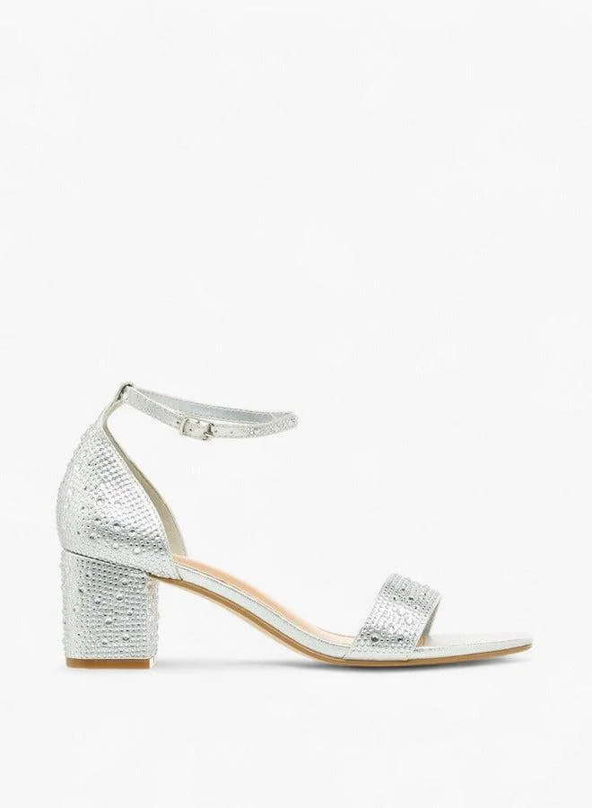 سيليست صنادل نسائية بكعب عريض مزينة بإبزيم