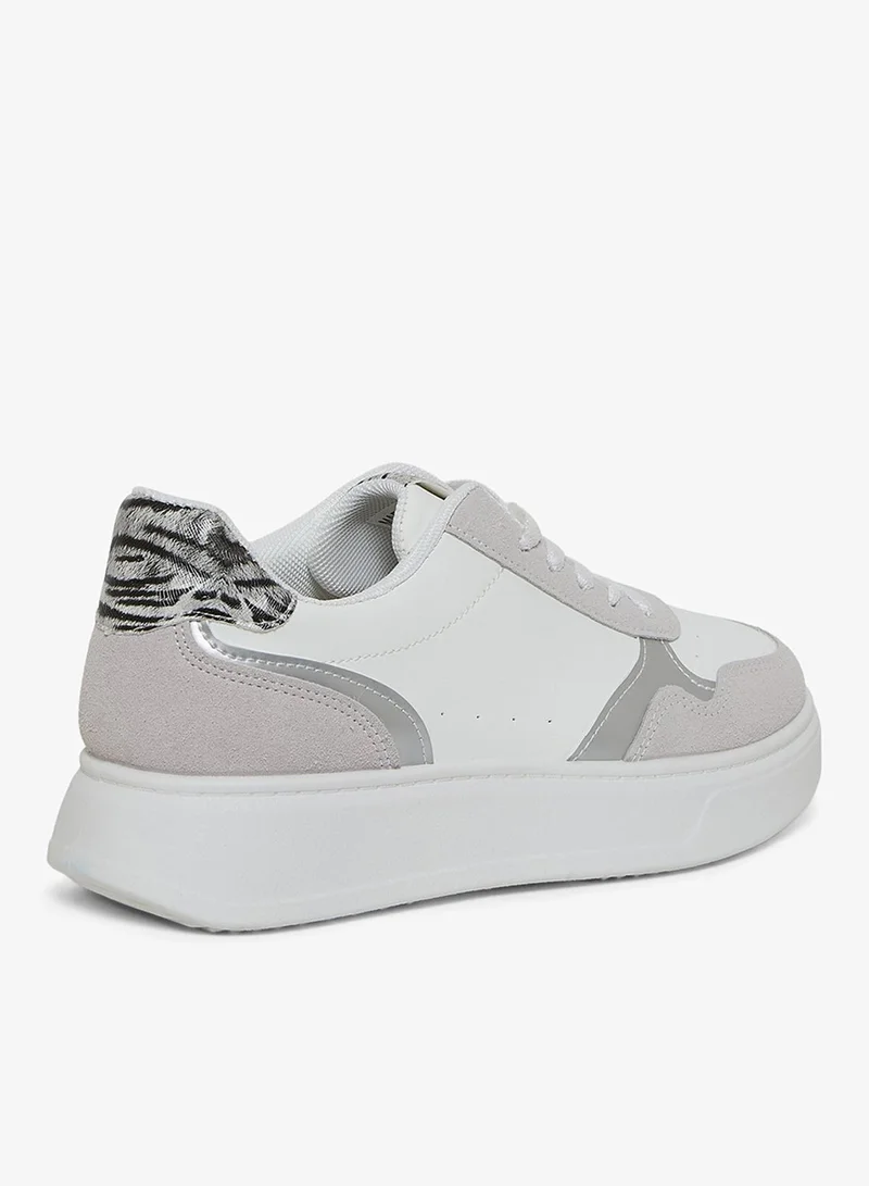 Geoomnii SILVER GEOOMNII All-Day Comfort with Sports Shoes for Women – Breathable Mesh, Cushioned Insole, Lightweight Feel, Non-Slip Grip, Flexible Fit for Women | Best Price UAE