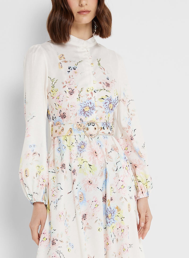 ايلا فستان - مزين بالزهور - Image 3