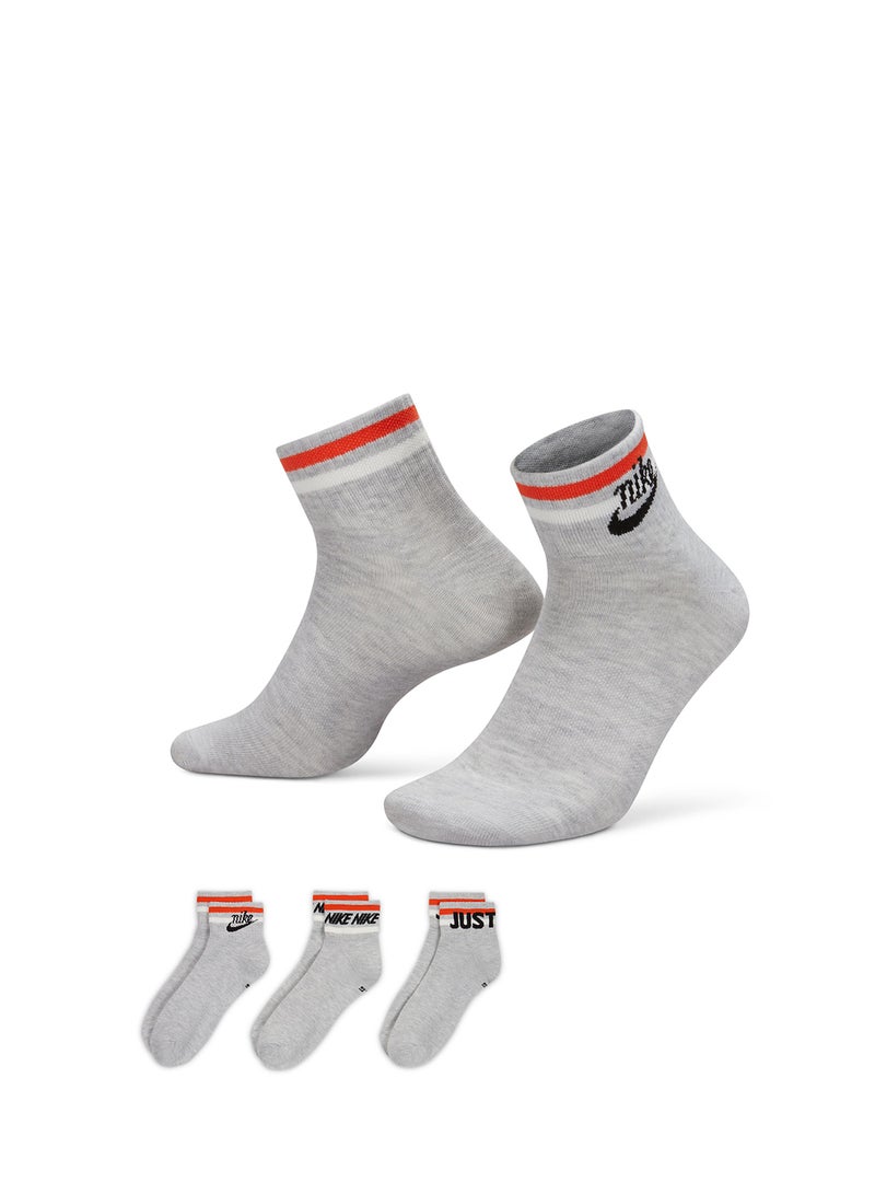 Nike جوارب نايك الأساسية اليومية للرسغ - Image 4