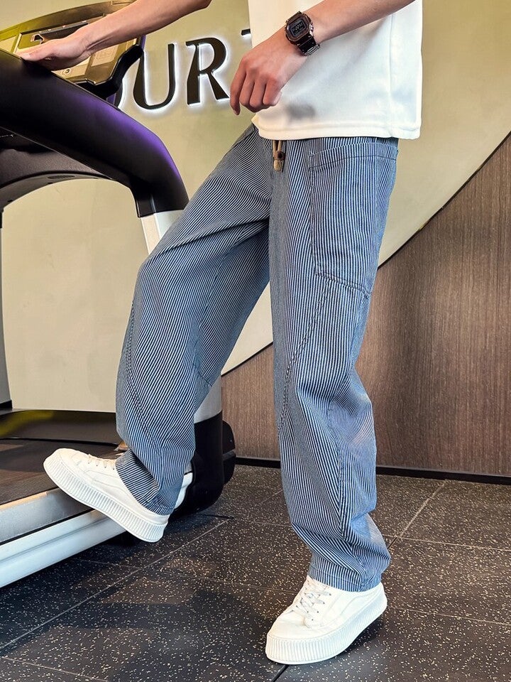 Unisex Classic Denim Jeans Loose Fit Daily Outdoor Wear - Image 4