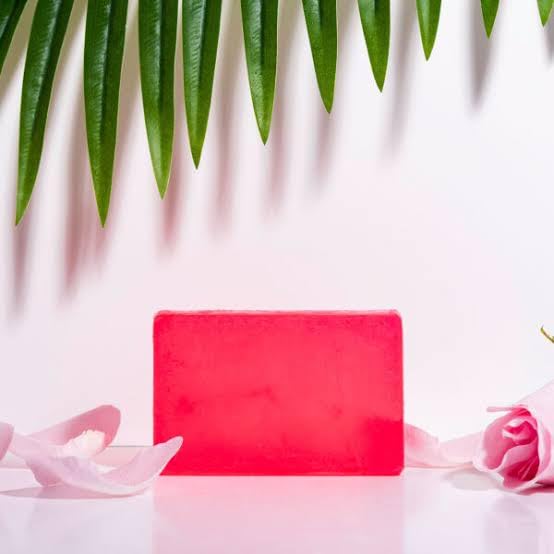 VEENA LUXURY ROSE Hand Made Soap 100g x 4pc - Image 1