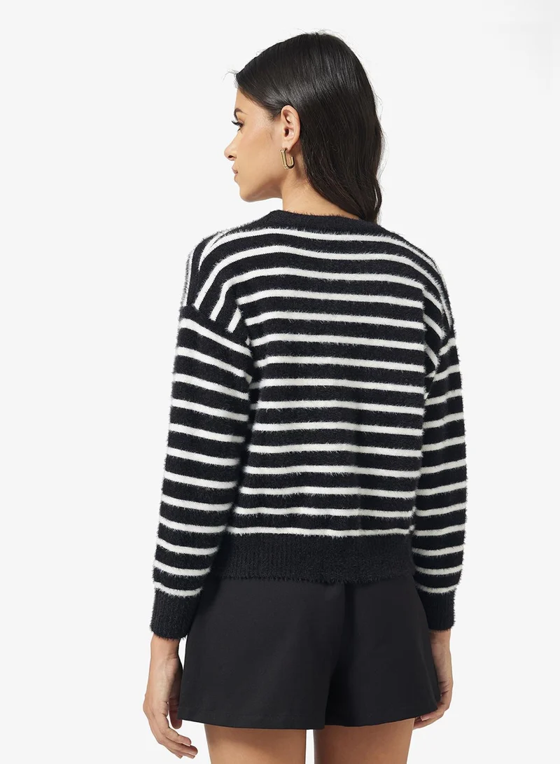 جينجر كارديجان كلاسيكي بأزرار وخطوط