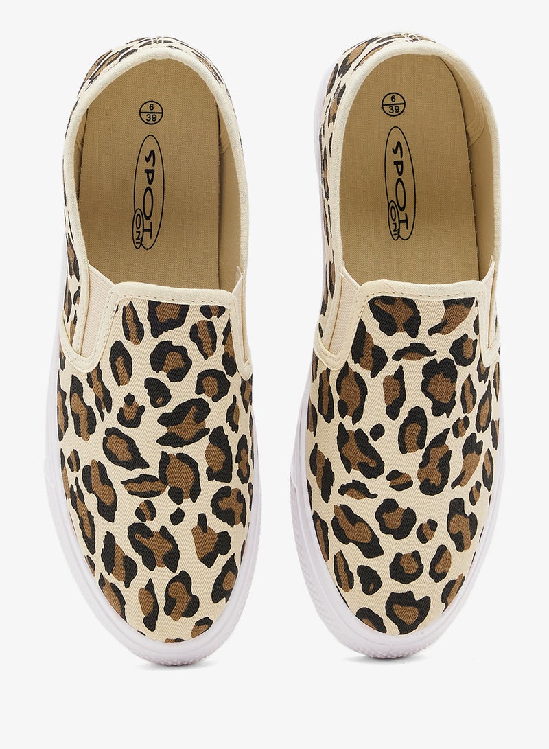 سبوت أون حذاء كاجوال سهل الارتداء - Image 4